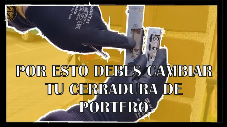 Cuándo es necesario realizar una revisión y ajuste de los sistemas de cierre automático en una puerta blindada